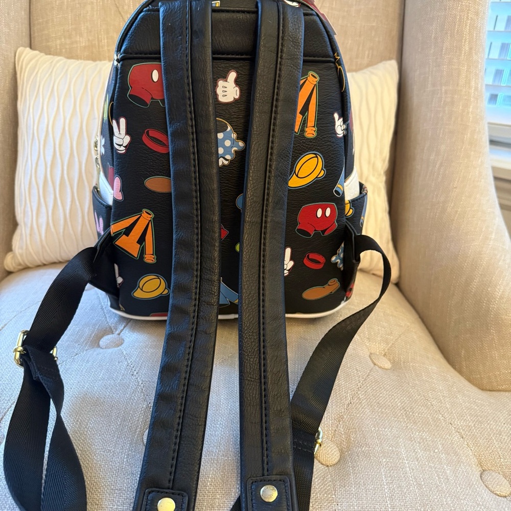 Disney Loungefly "Sensational Six" Outfits Mini Backpack - Picture 11 of 11